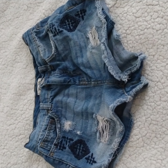 Mudd Women's Distressed Denim Shorts - Picture 1 of 12